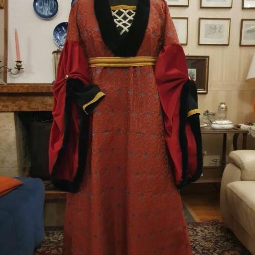 corinzio Elmo da battaglia indossabile romano tracio medievale forgiato a mano Abbigliamento Abbigliamento genere neutro per adulti Costumi e maschere 