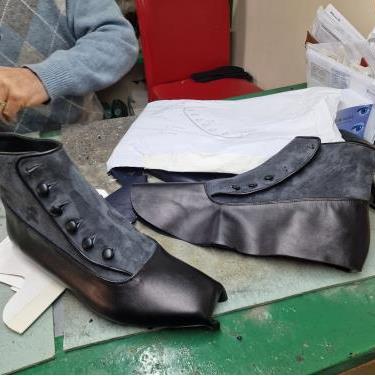 SCARPE DEL XIX SECOLO