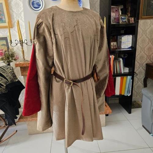ART. 021 ABITO STORICO 1400 MASCHILE  