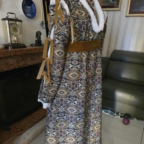 ART.  ABITO STORICO FEMMINILE PRIMA MET 1400 MET