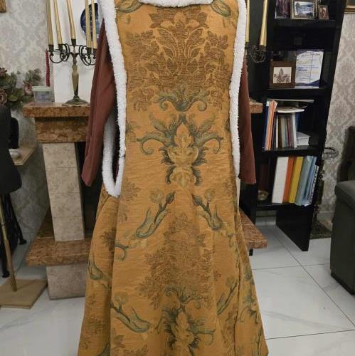 ART.  ABITO STORICO 1400 FEMMINILE  